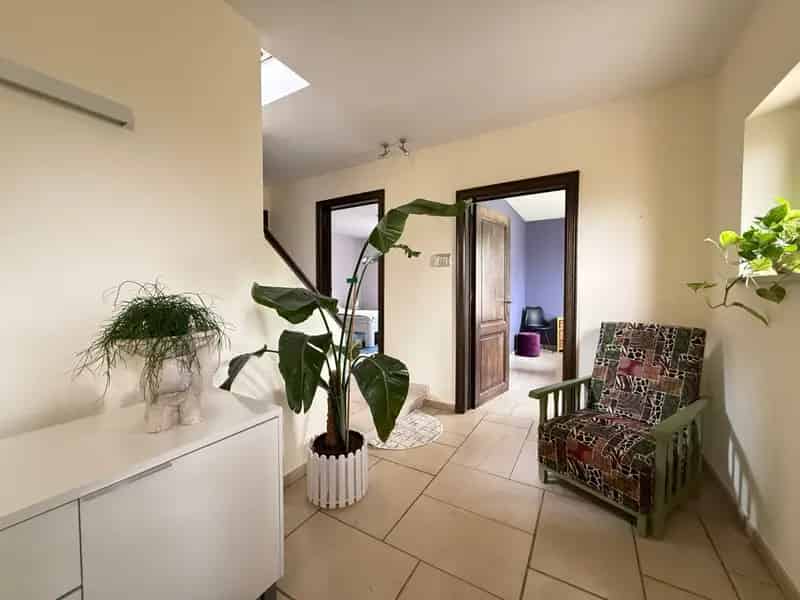 Ruime Villa te Koop in Pittem 5 slaapkamers grote tuin