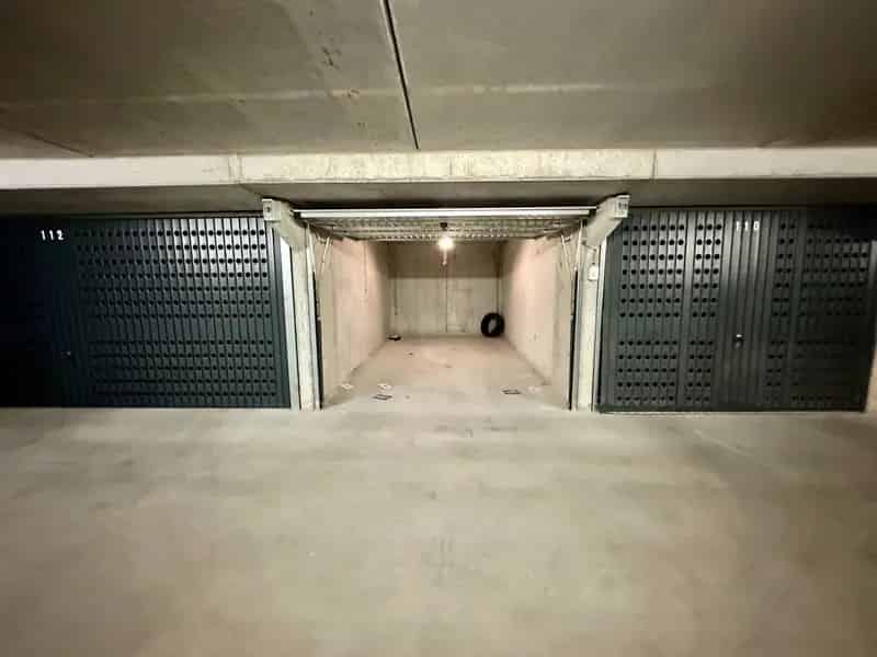 Garagebox Elizabetlaan - Ruime en gemakkelijke toegang