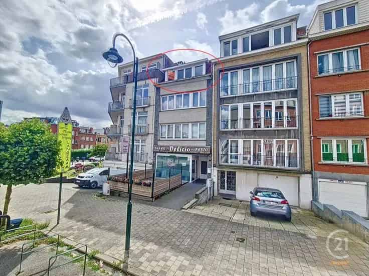 Appartement te Koop Laken 1 Slaapkamer Zolder