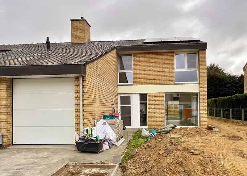 Huis te koop: gerenoveerde woning 4 slaapkamers Boezinge