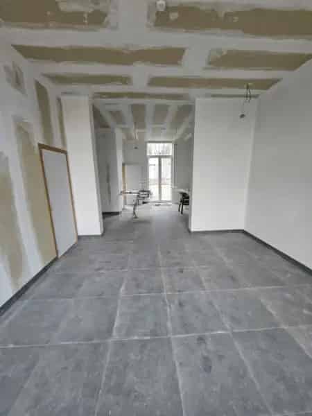 Gerenoveerde Eengezinswoning te Huur Riemst 178m2 3 slaapkamers Garage