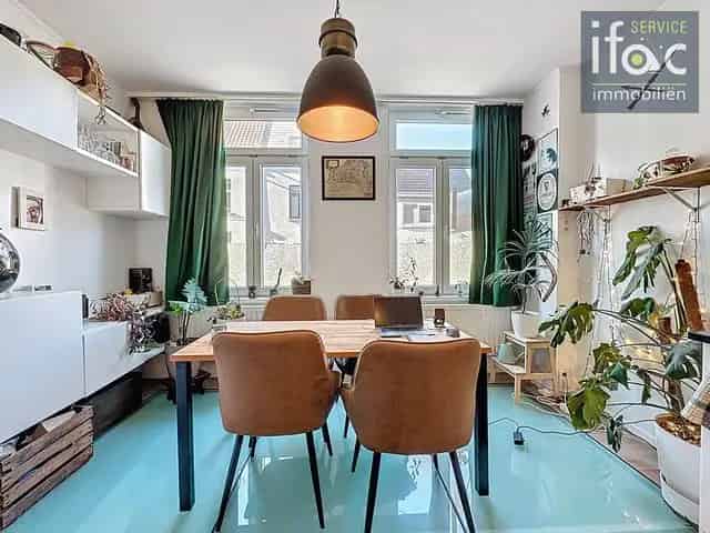 Appartement te koop: 84m², 1 slaapkamer, tuin, EPC C