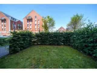 Gelijkvloers appartement Gembloux 65m² 2 slaapkamers tuin EPC B