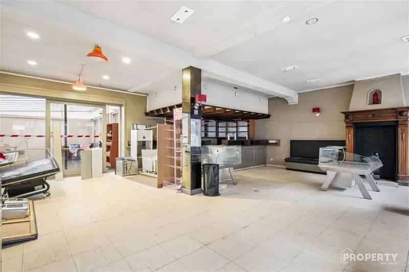 Huis te koop Heule met Cafe 4 slaapkamers