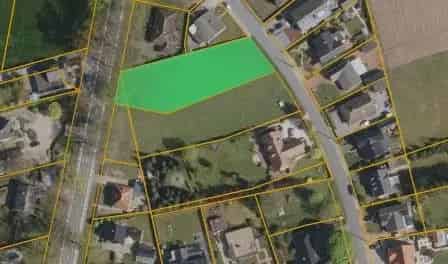 Bouwgrond Geistingen - Ruim perceel in Rozendorp