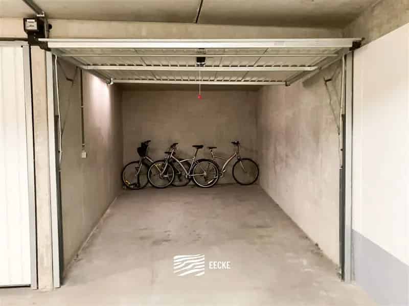 Parking Gesloten Garagebox te Huur