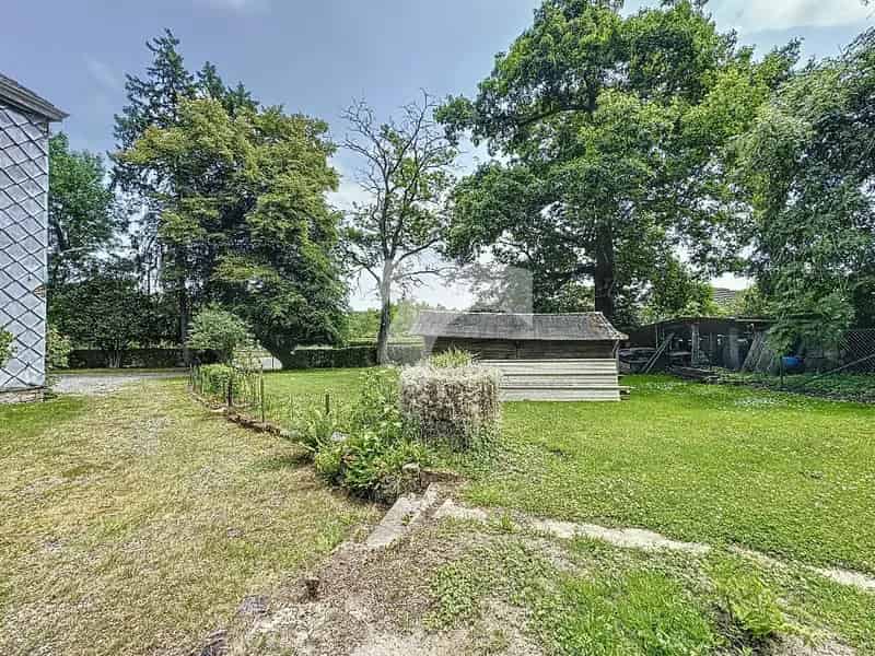 Ruime woning te renoveren nabij Plombières
