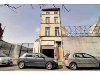 Handelsfonds te koop Anderlecht  Magazijn Appartementen