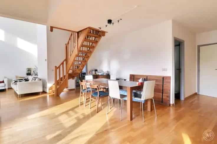 Duplex te Koop Stockel 228m2 4 slaapkamers 2 badkamers Terrassen Parkings