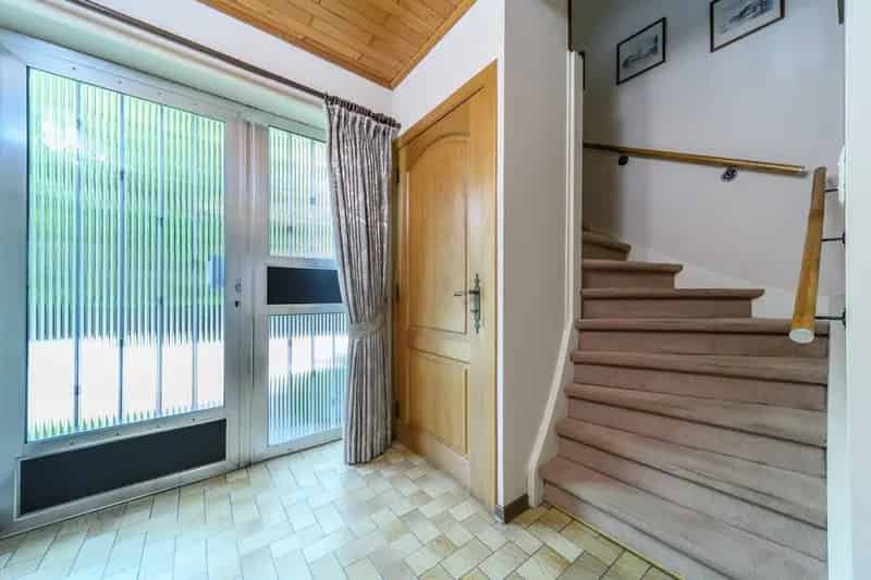Huis te huur Nieuwerkerken: Ruime gezinswoning nabij E40