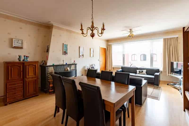 Te renoveren appartement Borgerhout Te Boelaerpark