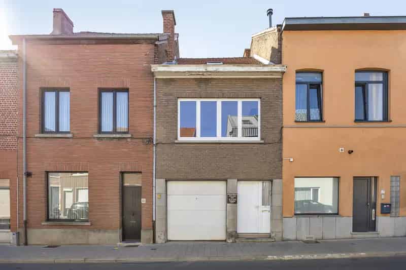 Te renoveren woning met veel potentieel op toplocatie