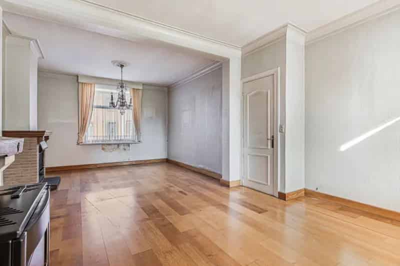 Goedgelegen woning 750m²