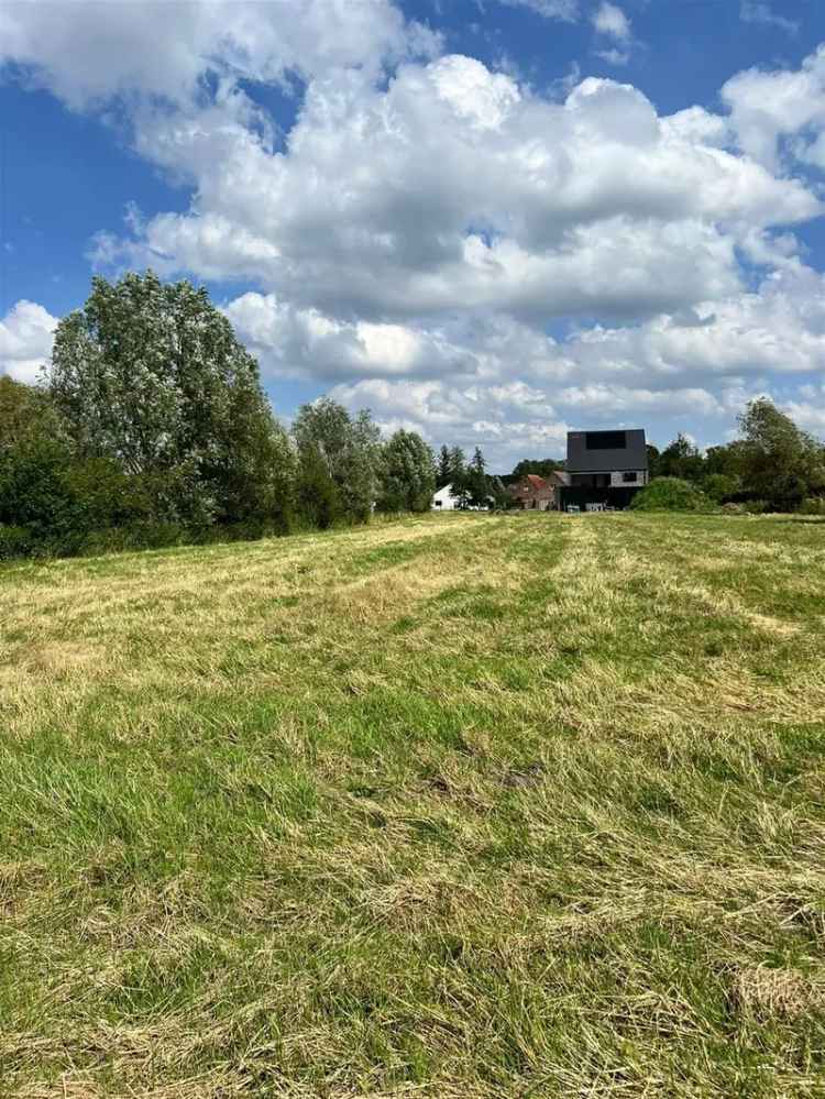 Grond kopen in Hamme van 2800m² met gunstige oriëntatie