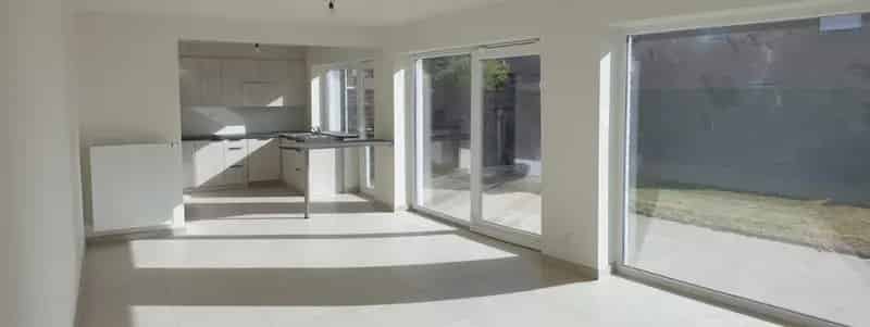 Huis te Koop Vinkt - Ruime 3-Gevelwoning 433m²