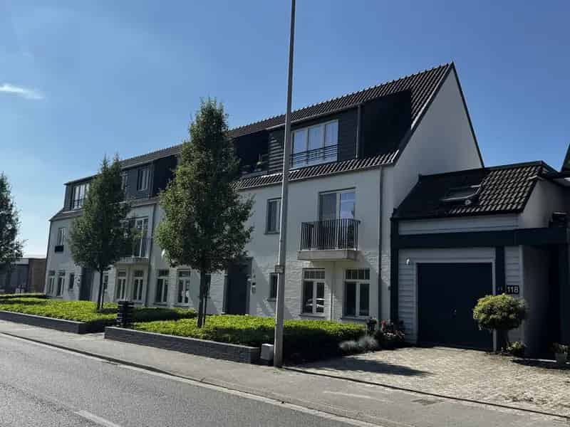 Appartement te huur Weelde 2 slaapkamers terras 2 staanplaatsen