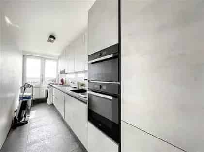 Recent gerenoveerd studentenappartement nabij VUB