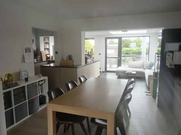 Gerenoveerde gezinswoning 4 slaapkamers rustige buurt