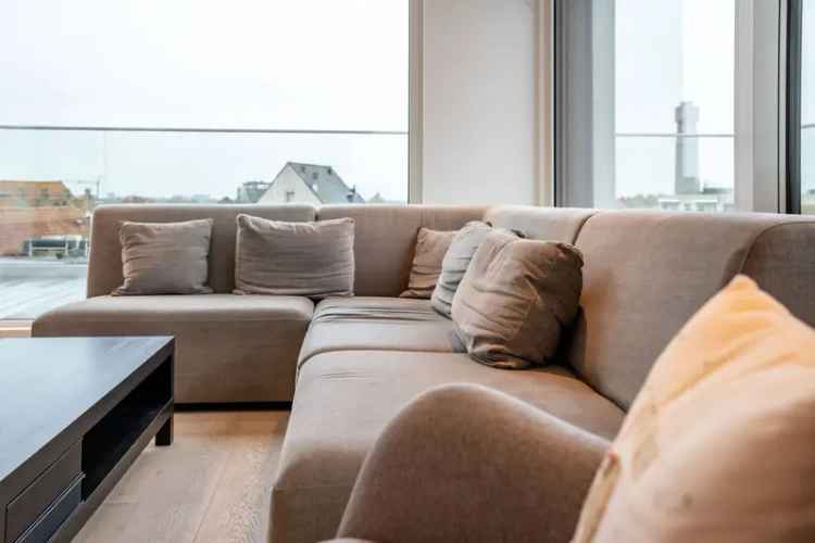 Te huur penthouse appartement in het centrum van Diksmuide met terras