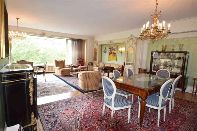 Appartement te koop 180m² te renoveren