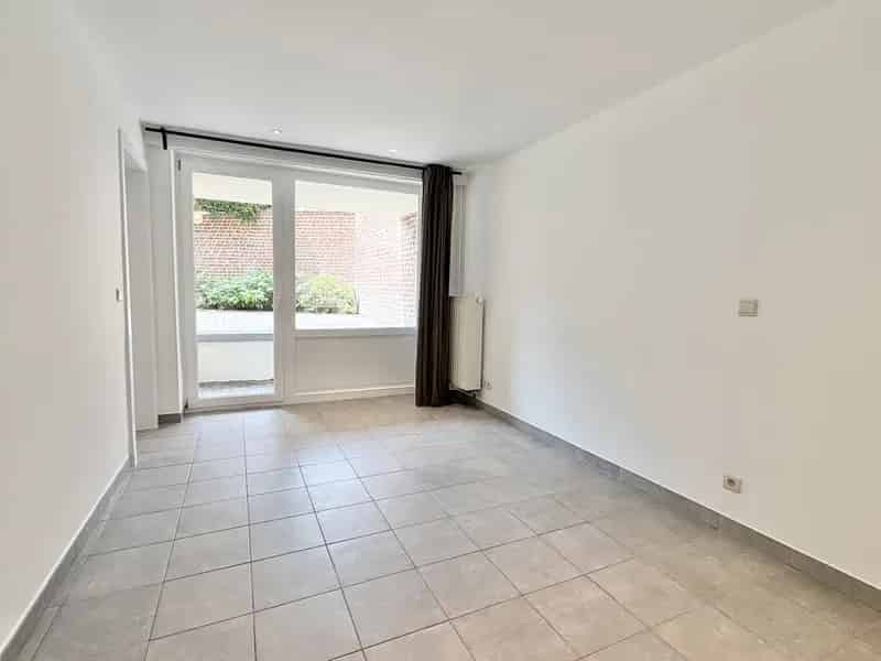 Appartement te huur Etterbeek - 1 slaapkamer - Terras