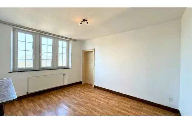 Huur 2 slaapkamer appartement van 110 m² in Liège