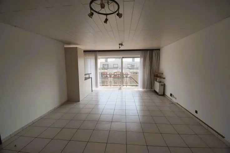 Appartement 2 slaapkamers 90m2 Terras Kelder Nabij Faciliteiten