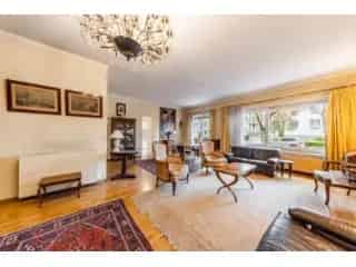 Gelijkvloers appartement te koop Stockel 4 slaapkamers terras