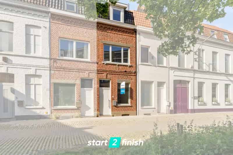 Huis te huur Kortrijk Centrum - Volledig gerenoveerd