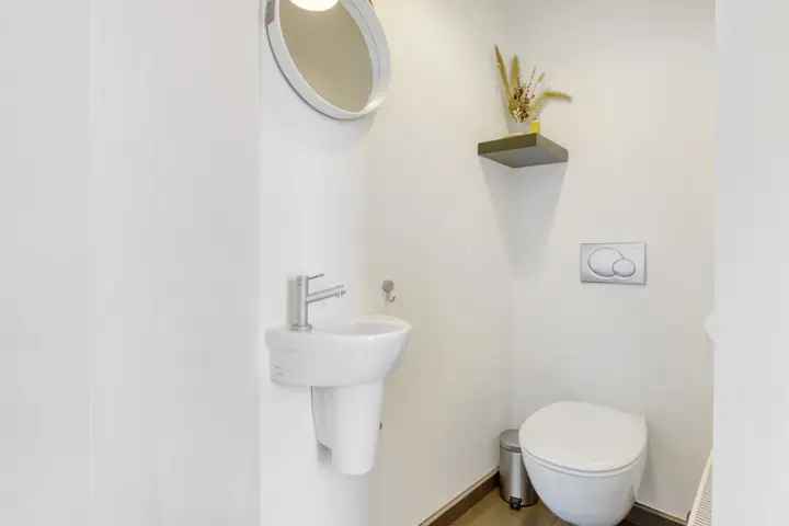 Huis te koop in Retie: Gelijkvloerse woning met woonkamer en gastentoilet