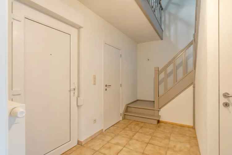 Ruime Vrijstaande Woning Te Koop Nabij Centrum