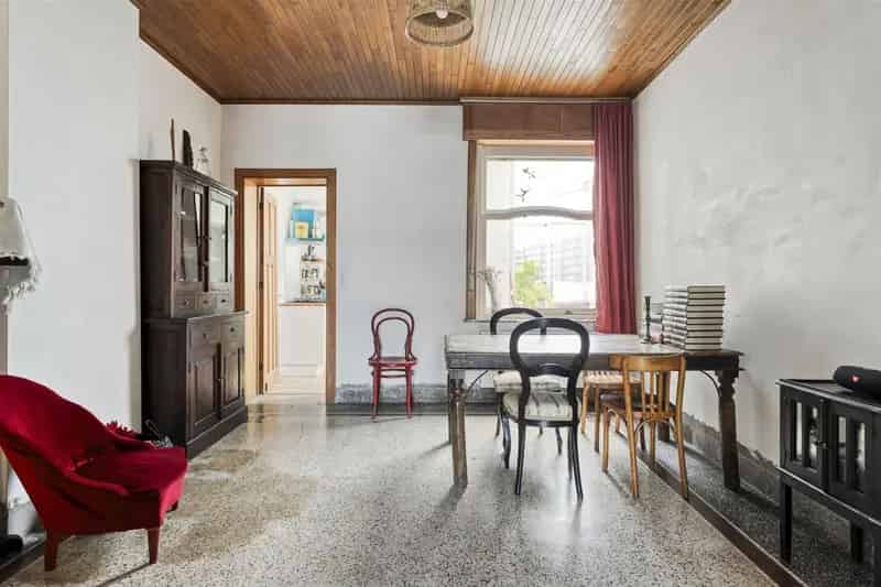 Huis met Bijgebouw Te Koop