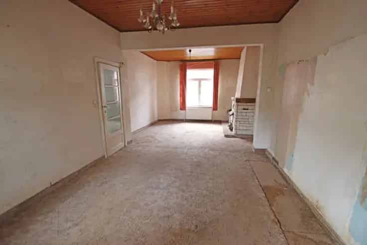 Ruime Te Renoveren Woning Met Tuin In Tervuren