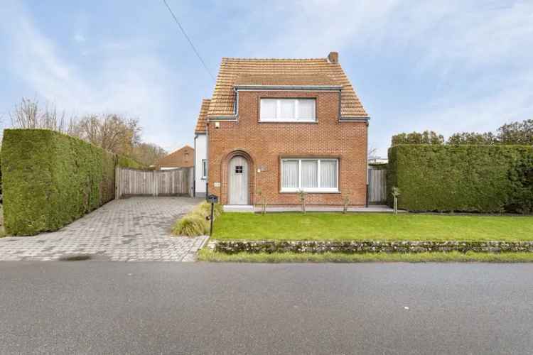 Huis te huur Sint Lenaarts - Ruime woning met tuin en garage