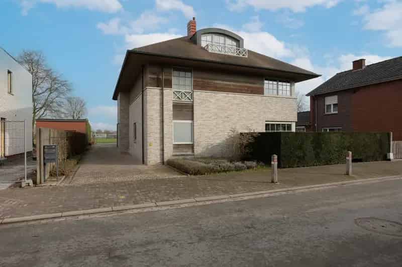 Luxe Duplex Appartement te Ruiselede