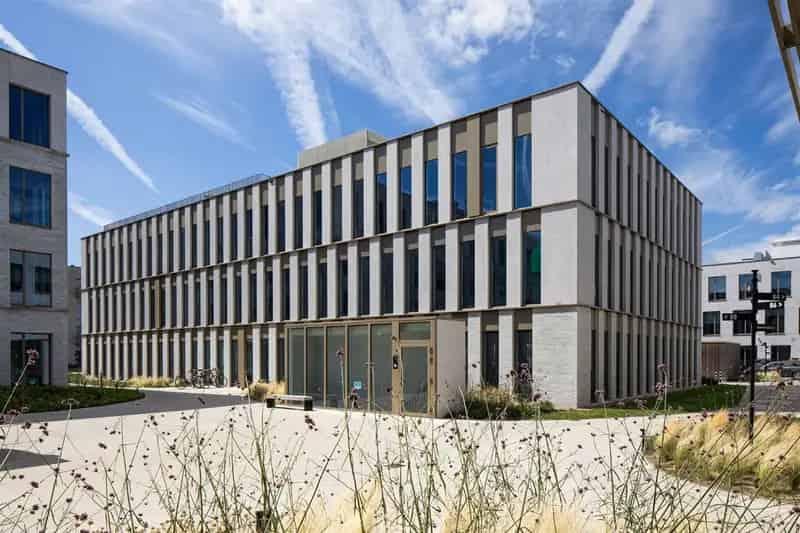 Nieuwbouw Kantoor te Huur Aangename Buurt
