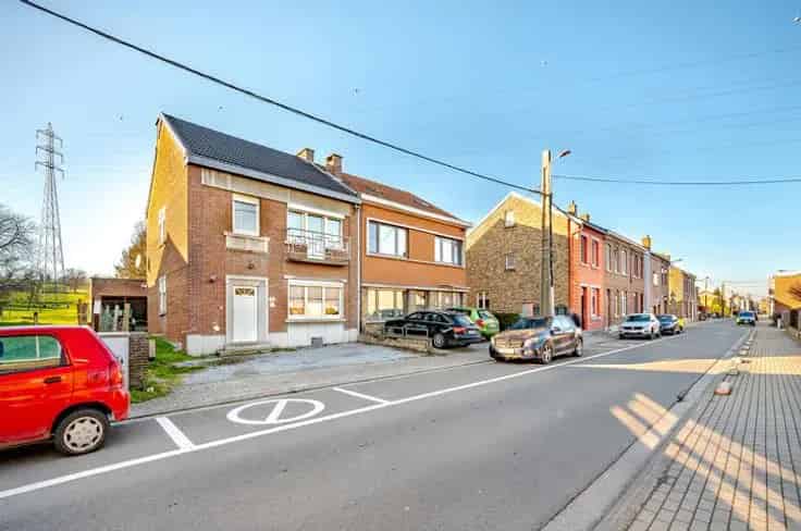 Lijfrente Huis Te Koop 3 slaapkamers Grote Tuin Garage Haccourt