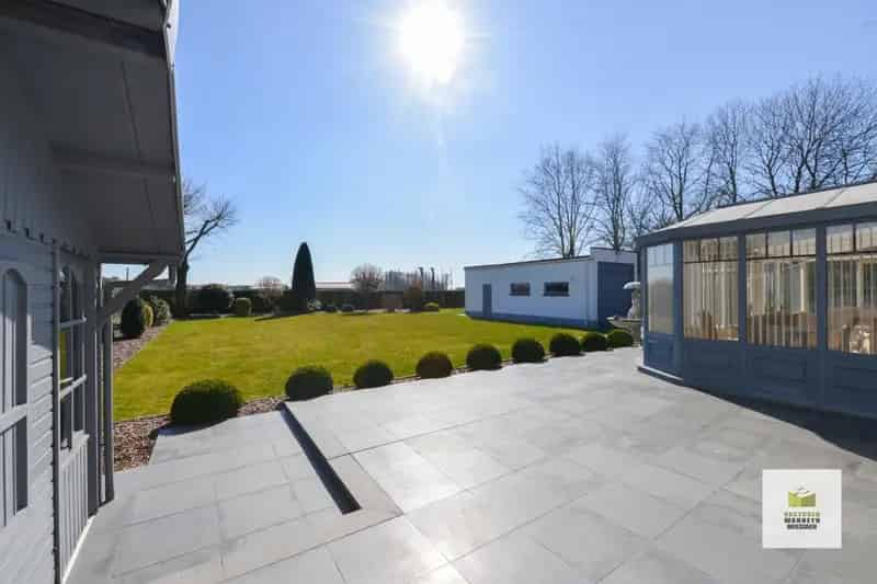 Villa te koop 4 slaapkamers Zuidgerichte tuin Lakebossen
