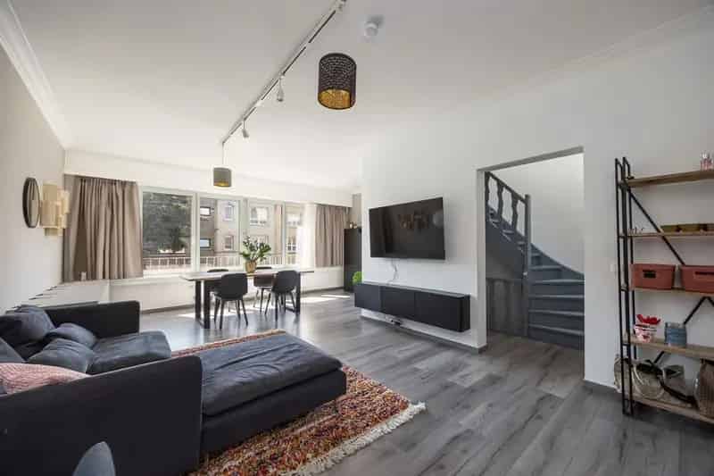 Duplexappartement te koop Borgerhout 4 slaapkamers groot terras