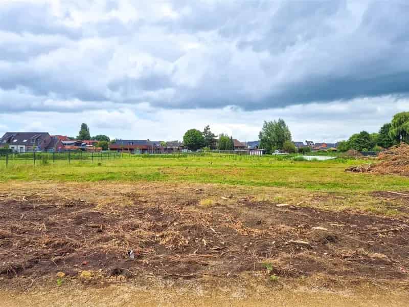 Bouwgrond Wichelen Halfopen Bebouwing Rustige Ligging