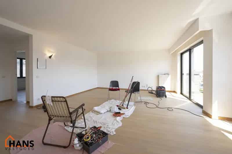 Appartement te huur 2 slaapkamers 3de verdieping