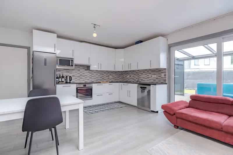 Huis te koop Sint-Amands: gerenoveerde woning met 3 slaapkamers en tuin