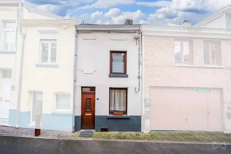 Huis te koop Wavre: 2 slaapkamers renovatieproject