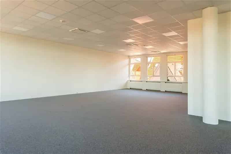 Kantoor 235m2 Scheldekaaien Uitzicht
