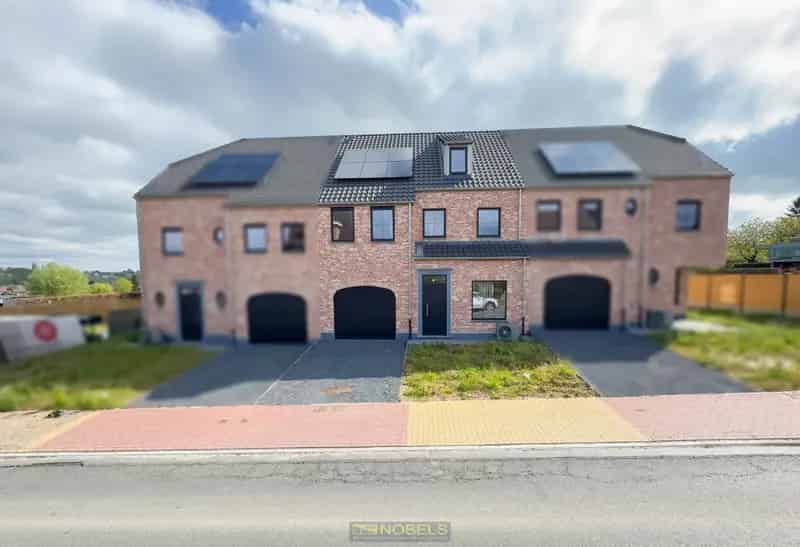 Nieuwbouwwoning Zwalm Landelijke Stijl 3 slaapkamers Garage