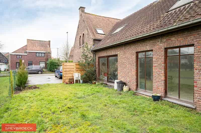 TE KOOP IN DE PINTE - Volledig Aanbod