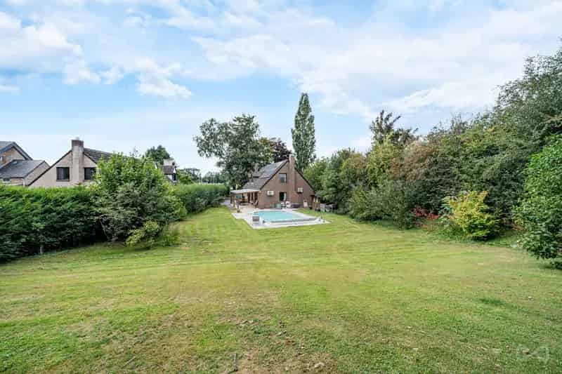 Huis met 4 slaapkamers te koop in Lens-Saint-Remy