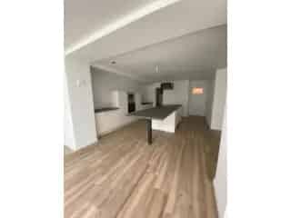 Appartement te huur Lokeren - Ruim gelijkvloers met tuin