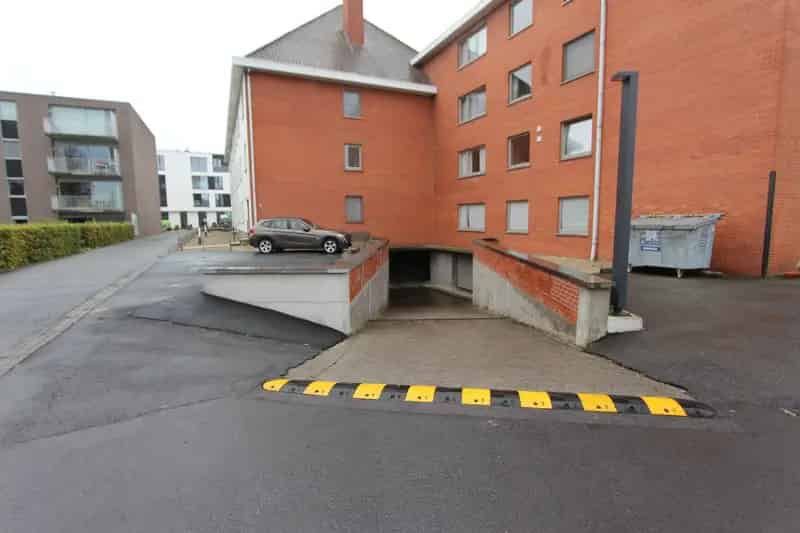 Garage te koop Zwevegem Centrum