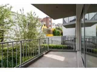 Appartementen te Schaarbeek 94m²-138m²  Terras Tuin Investering